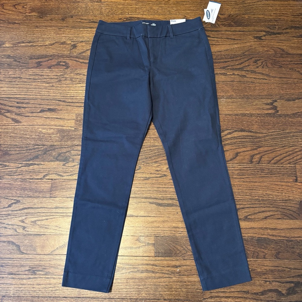 Old Navy Navy Blue Pixie Ankle Pant